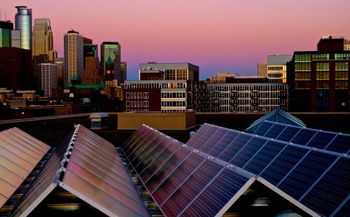 Minnesota solar array in Twin Cities Minnesota MnSEIA policy
